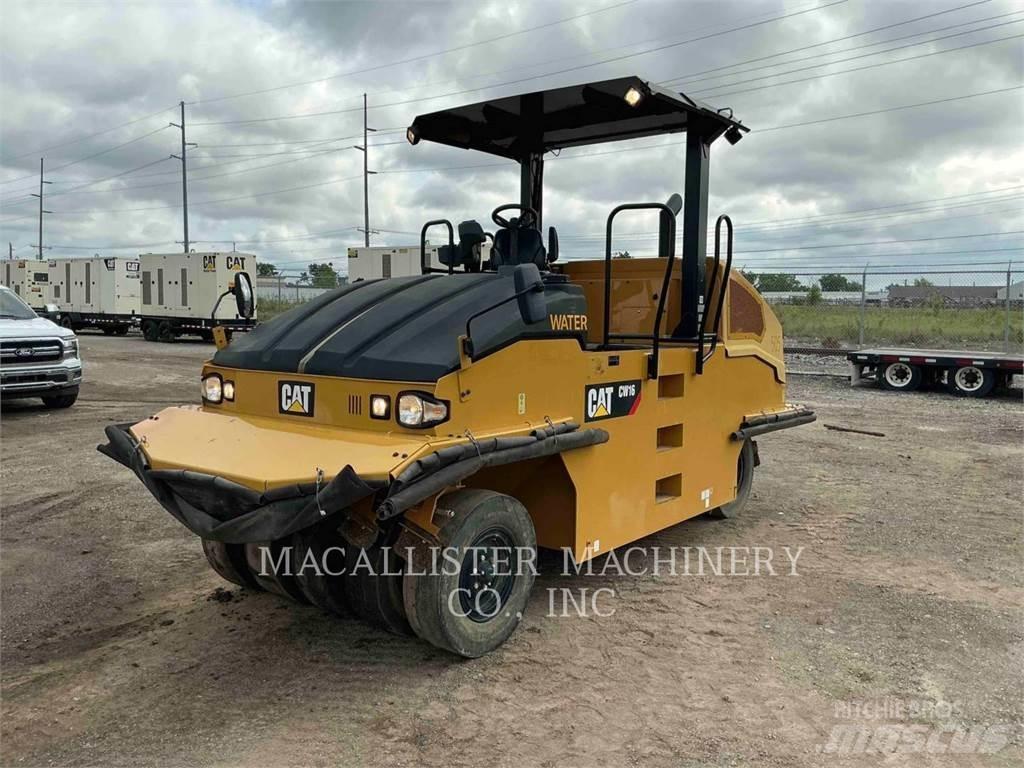 CAT CW16 Tromle med luftdæk