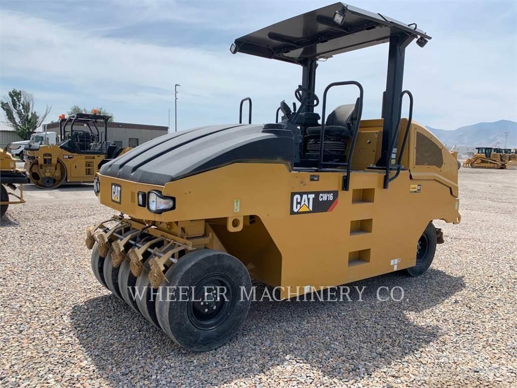 CAT CW16 Tromle med luftdæk