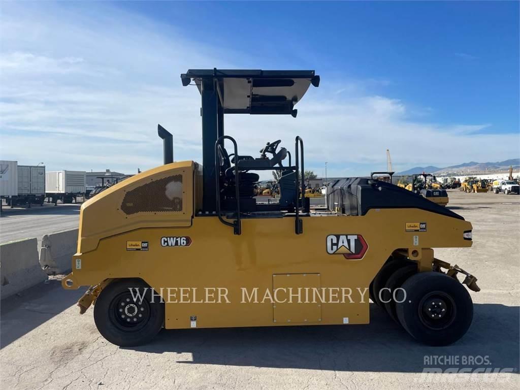 CAT CW16 Tromle med luftdæk