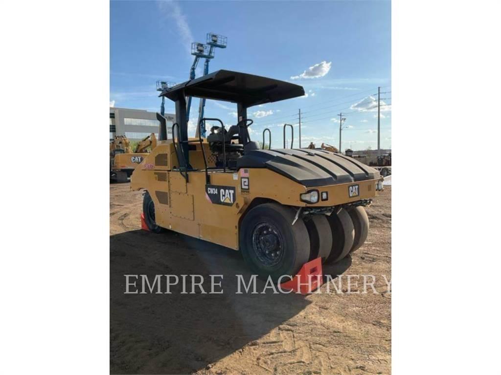 CAT CW34 Tromle med luftdæk