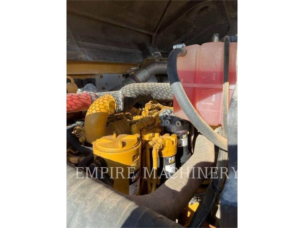 CAT CW34 Tromle med luftdæk