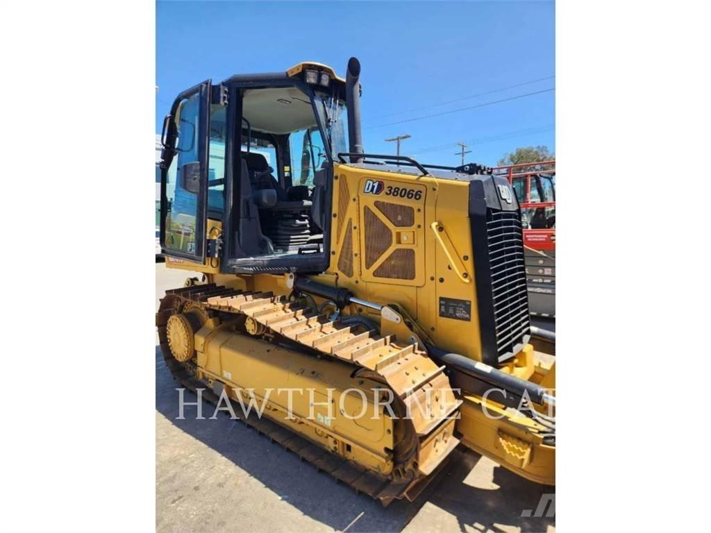 CAT D1 Bulldozer på larvebånd