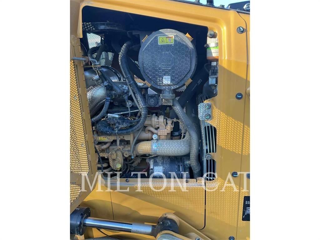 CAT D1 Bulldozer på larvebånd