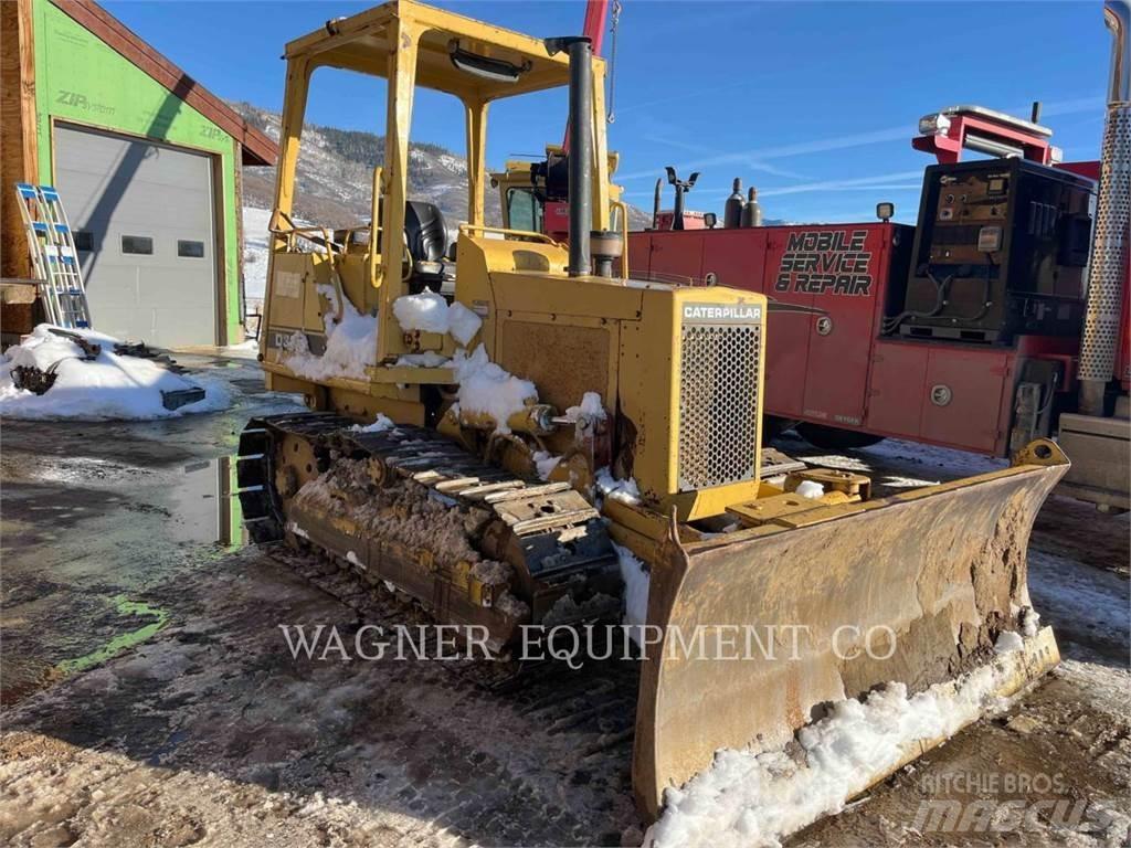 CAT D1 Bulldozer på larvebånd