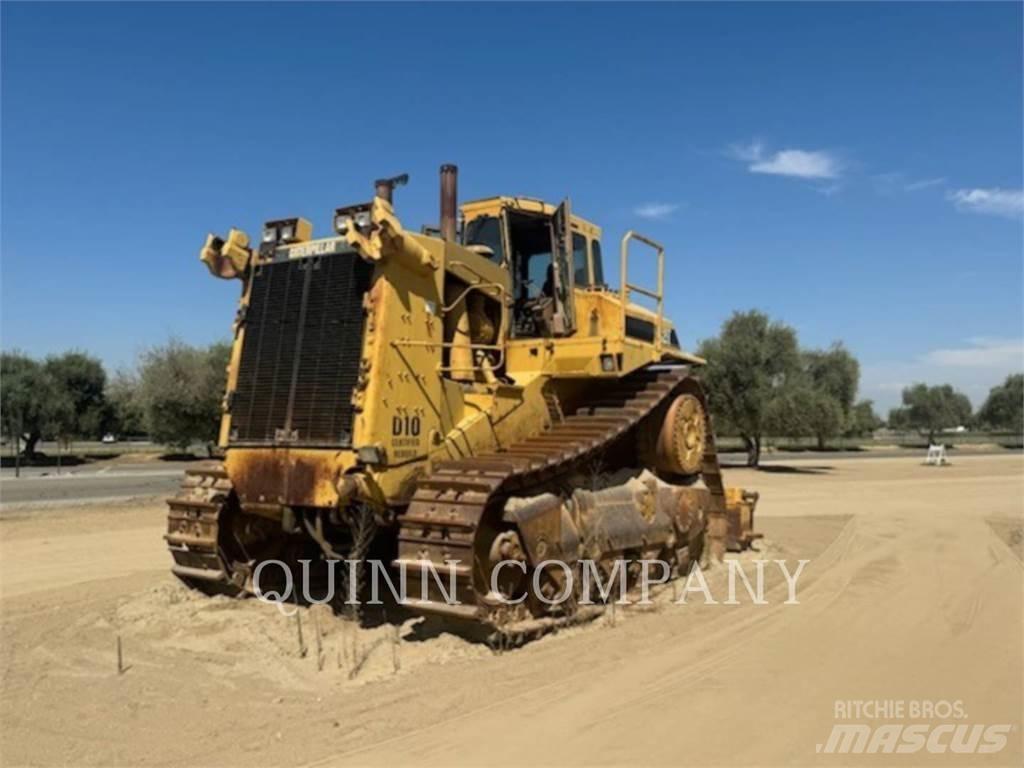CAT D10 Bulldozer på larvebånd