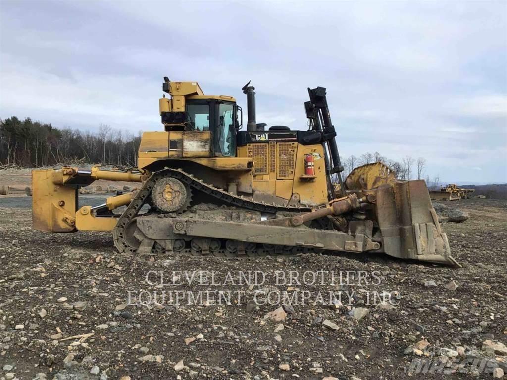 CAT D10T Bulldozer på larvebånd
