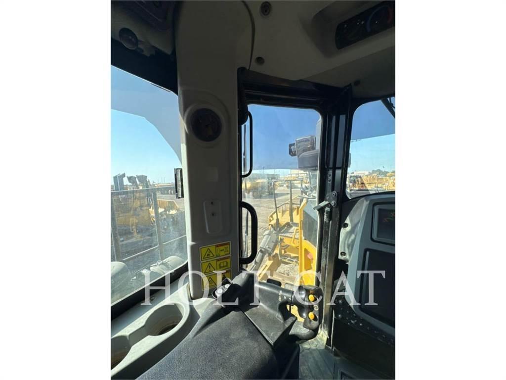 CAT D10T Bulldozer på larvebånd