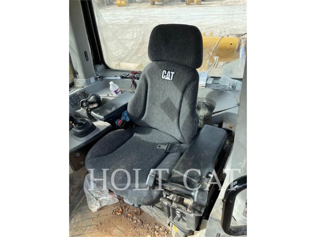 CAT D10T Bulldozer på larvebånd
