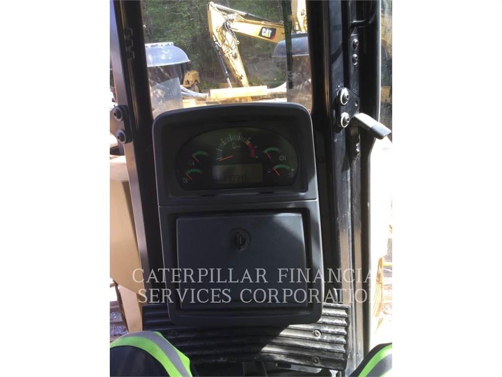 CAT D10T Bulldozer på larvebånd