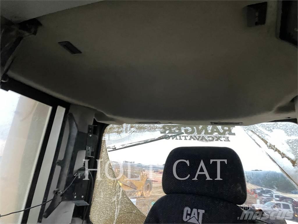 CAT D10T2 Bulldozer på larvebånd