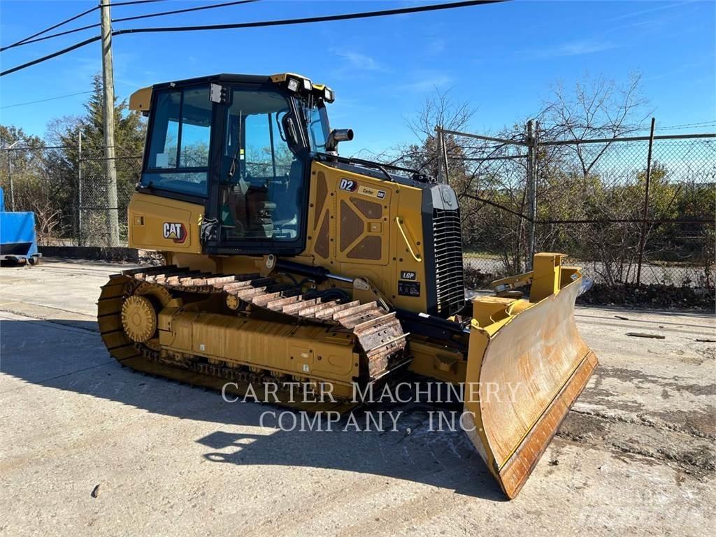 CAT D2 Bulldozer på larvebånd