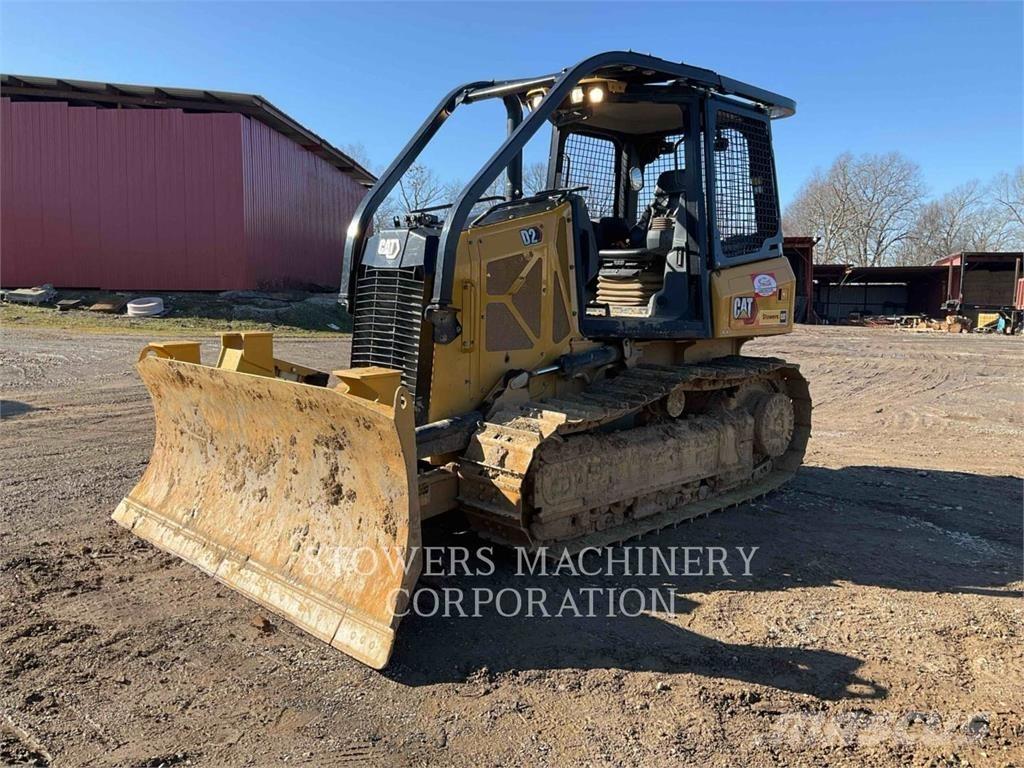 CAT D2 Bulldozer på larvebånd