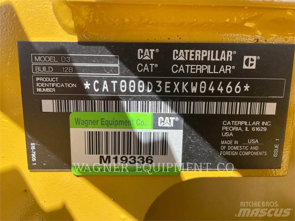 CAT D3 Bulldozer på larvebånd
