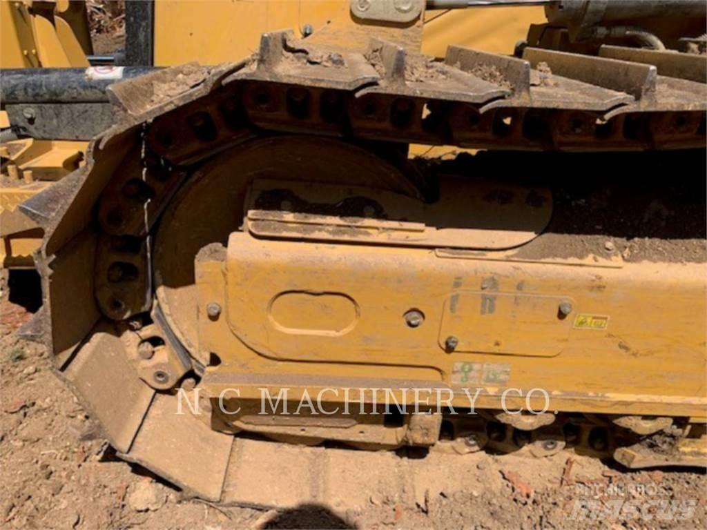 CAT D3 Bulldozer på larvebånd