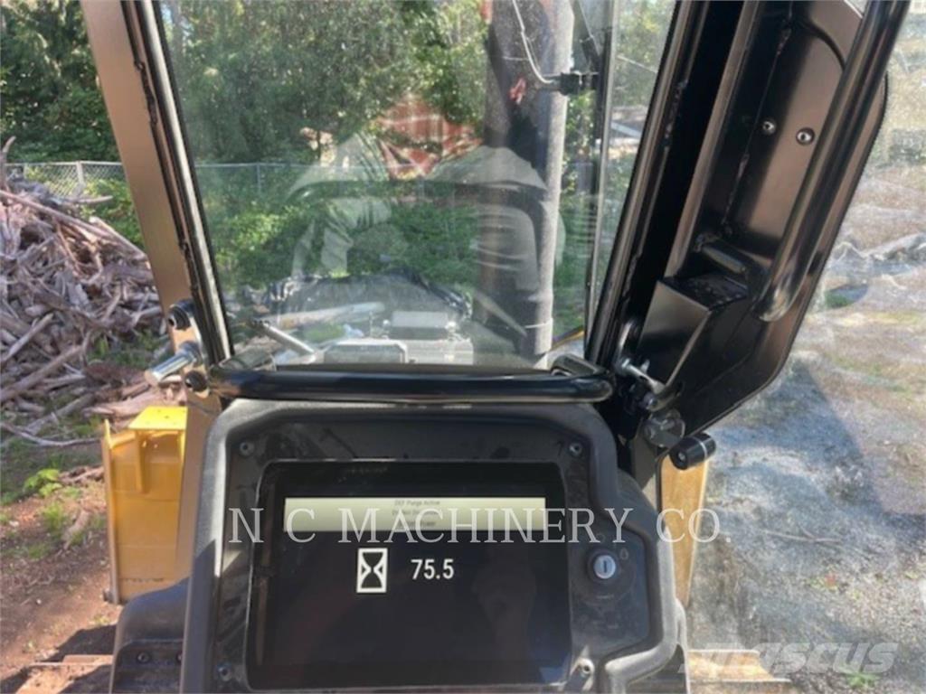 CAT D3 Bulldozer på larvebånd