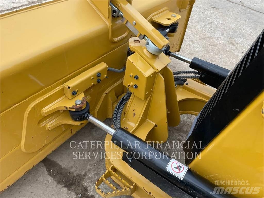CAT D3 Bulldozer på larvebånd