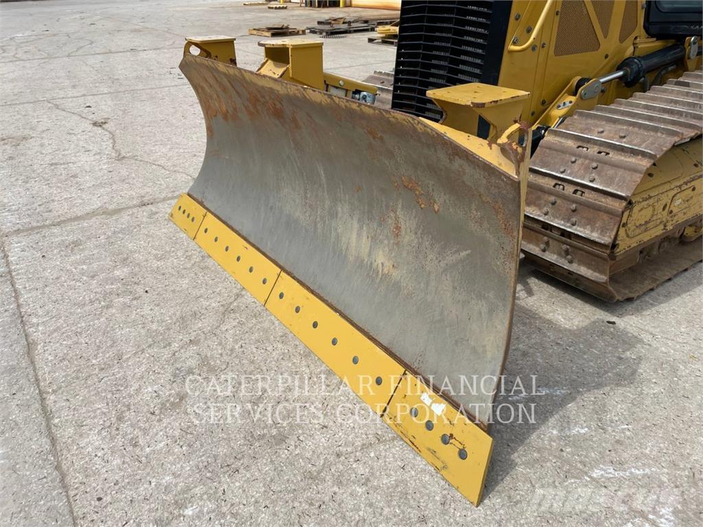 CAT D3 Bulldozer på larvebånd