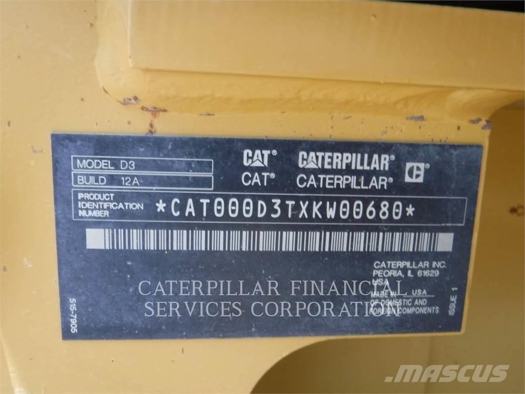 CAT D3-12 Bulldozer på larvebånd