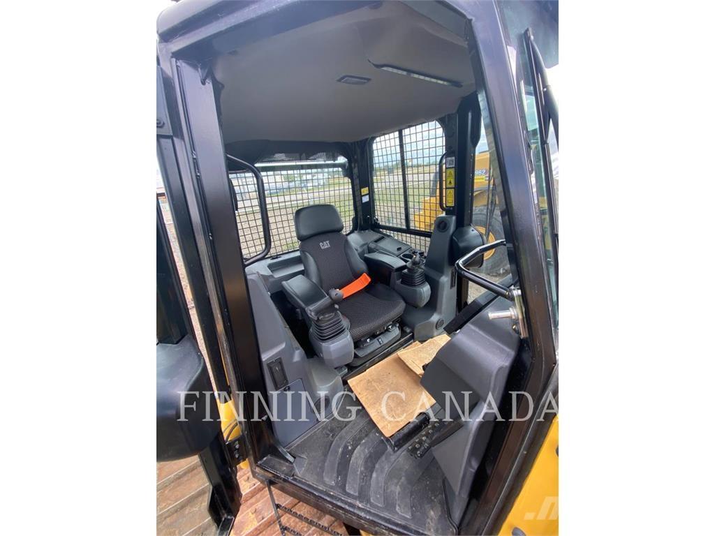 CAT D3-12 Bulldozer på larvebånd