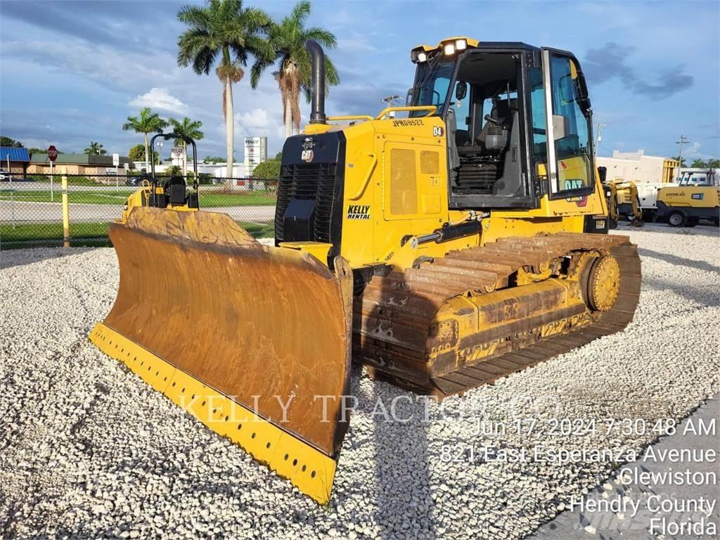 CAT D4 Bulldozer på larvebånd