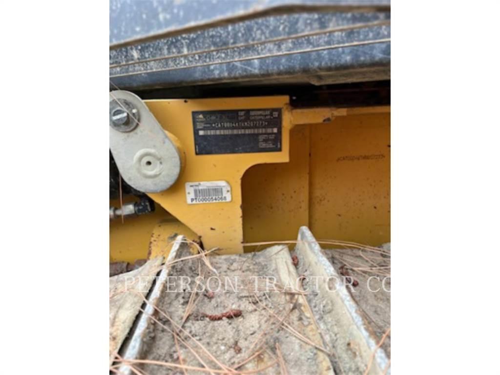CAT D4 Bulldozer på larvebånd
