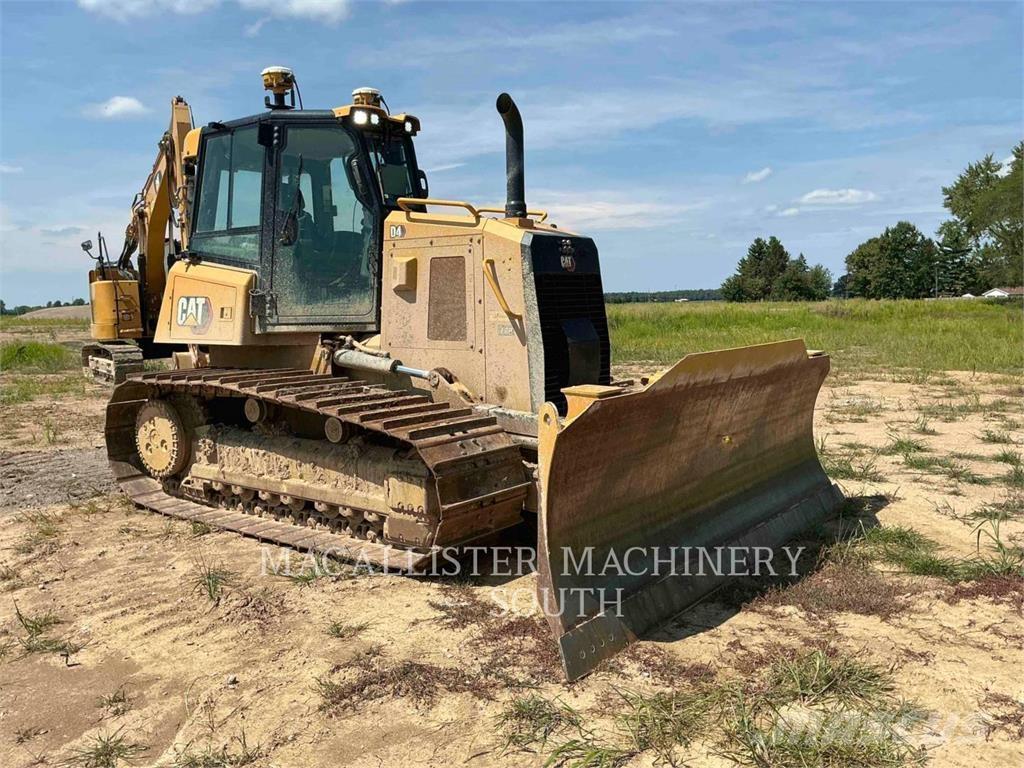 CAT D4 Bulldozer på larvebånd