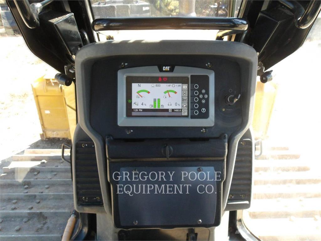 CAT D415VP Bulldozer på larvebånd