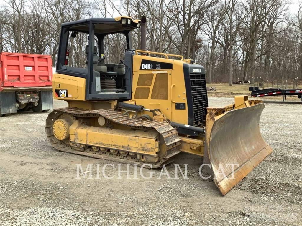 CAT D4K2X Z2 Bulldozer på larvebånd