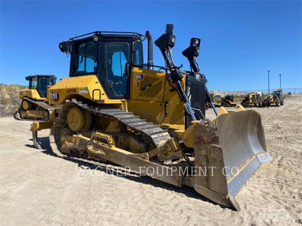 CAT D5 Bulldozer på larvebånd