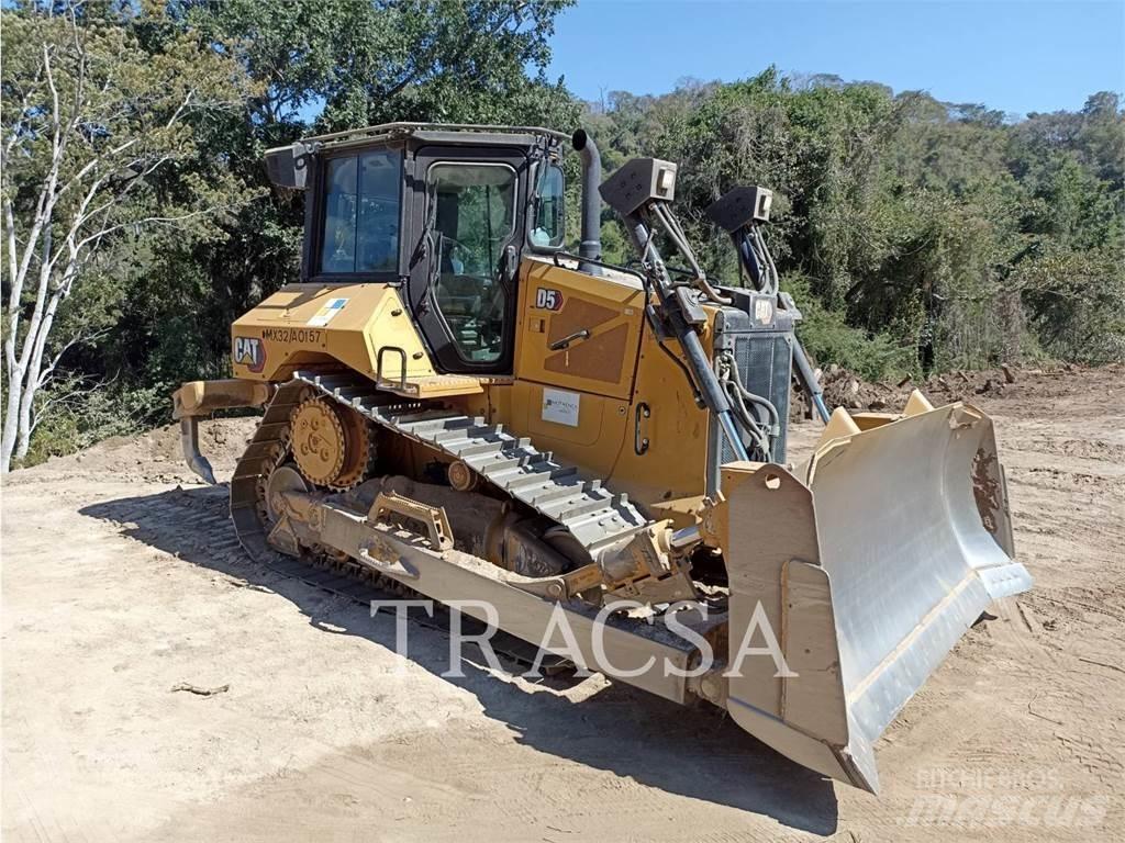 CAT D5 Bulldozer på larvebånd
