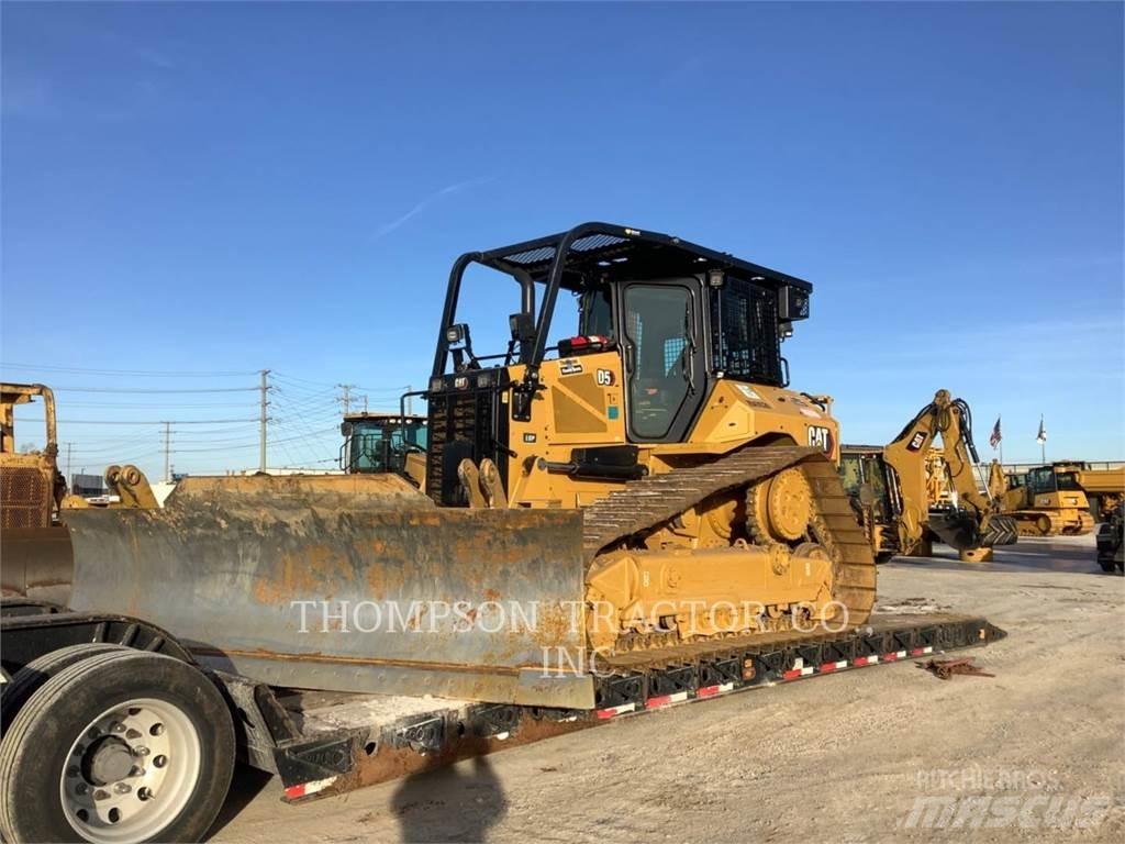 CAT D5 Bulldozer på larvebånd