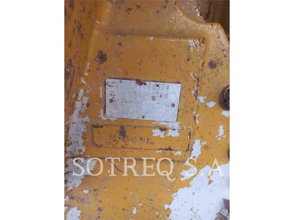 CAT D5 Bulldozer på larvebånd