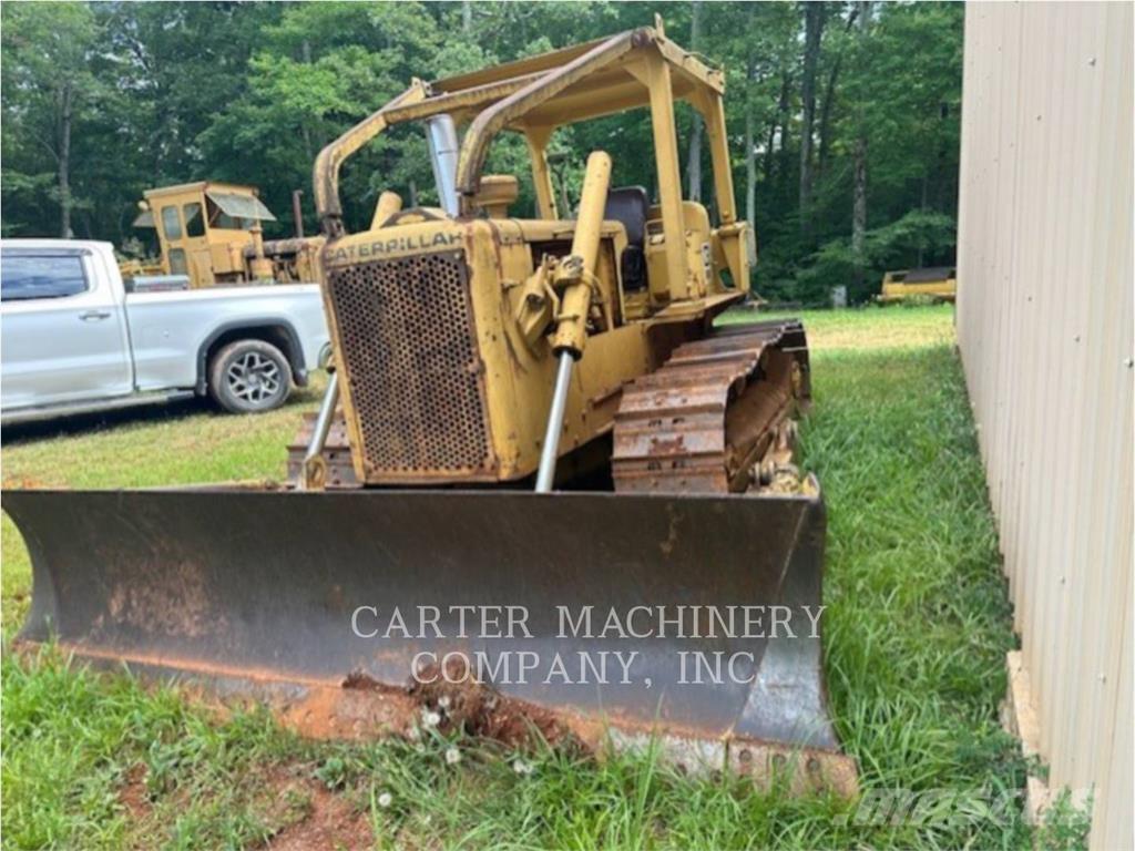 CAT D5 Bulldozer på larvebånd