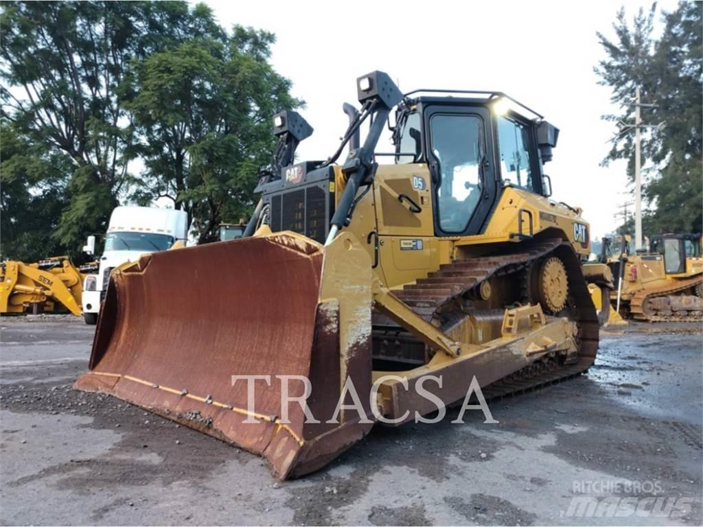 CAT D5 Bulldozer på larvebånd