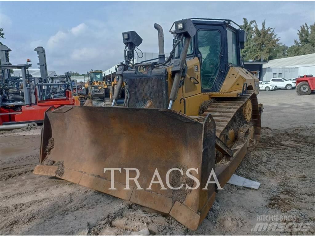 CAT D5 Bulldozer på larvebånd