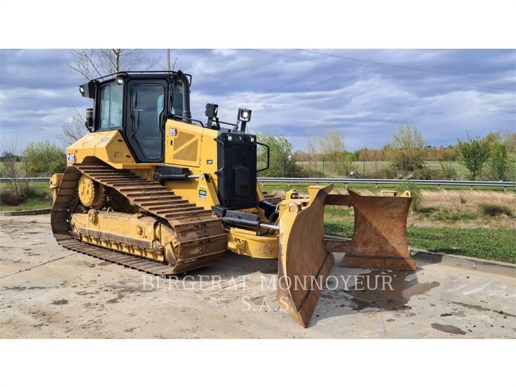 CAT D5 Bulldozer på larvebånd