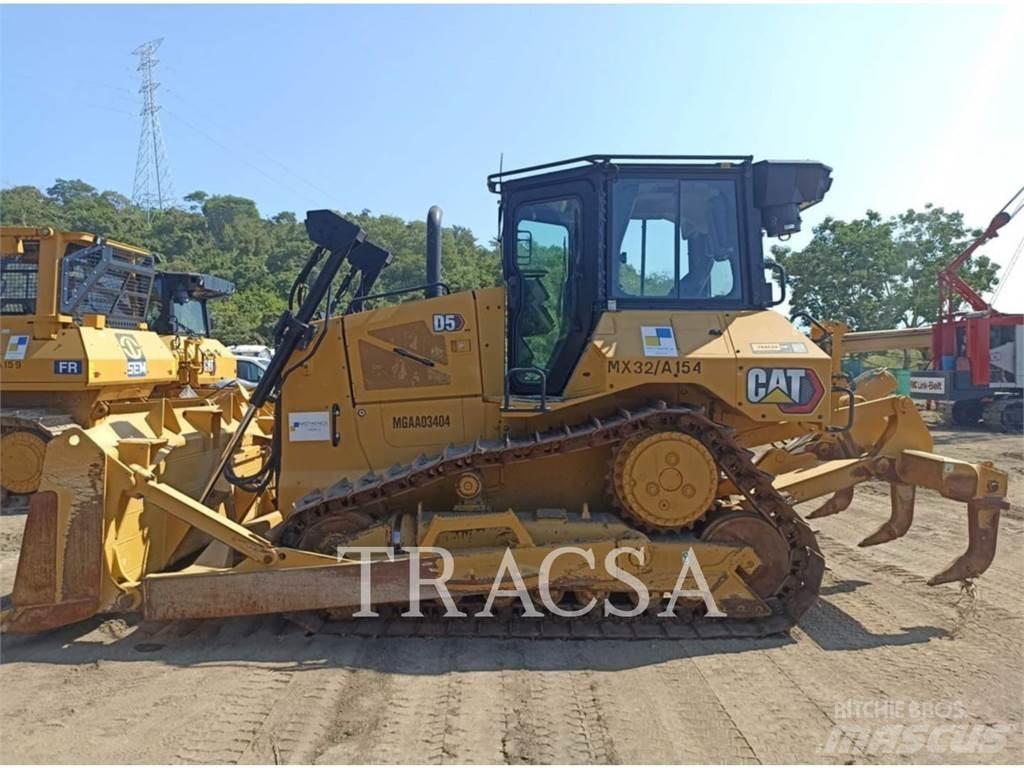CAT D5 Bulldozer på larvebånd