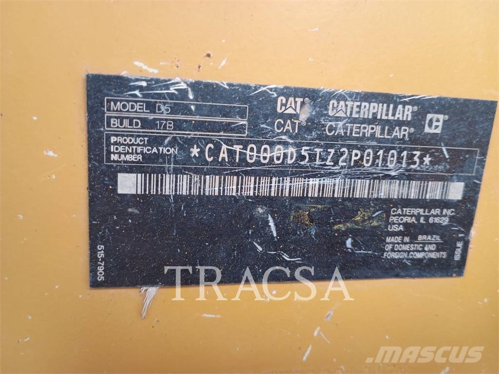 CAT D5 Bulldozer på larvebånd