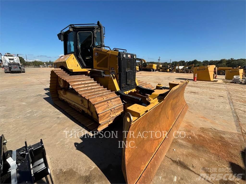CAT D5 Bulldozer på larvebånd