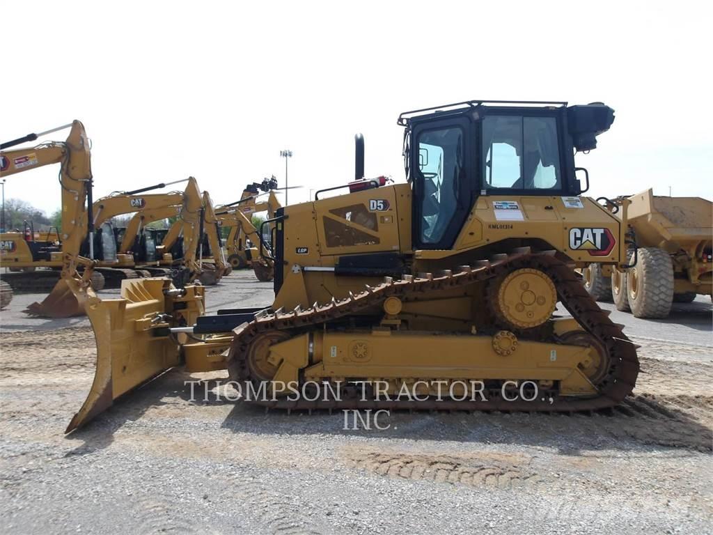 CAT D5 Bulldozer på larvebånd