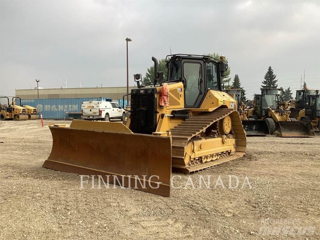 CAT D5-17 Bulldozer på larvebånd