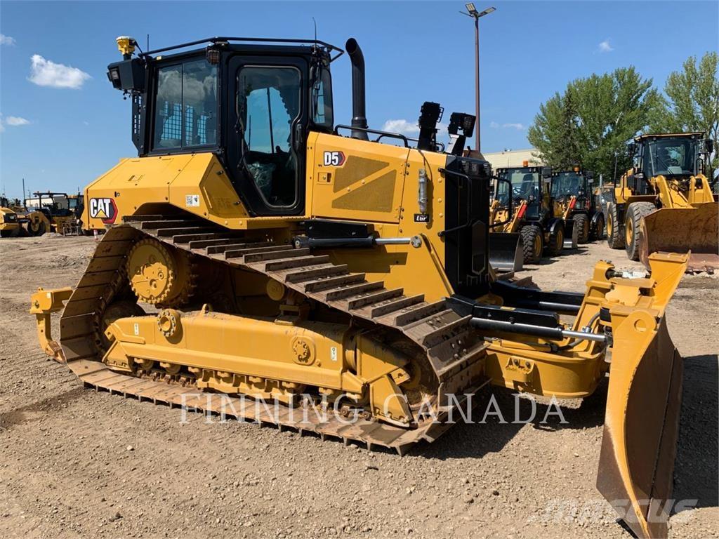 CAT D5-17 Bulldozer på larvebånd