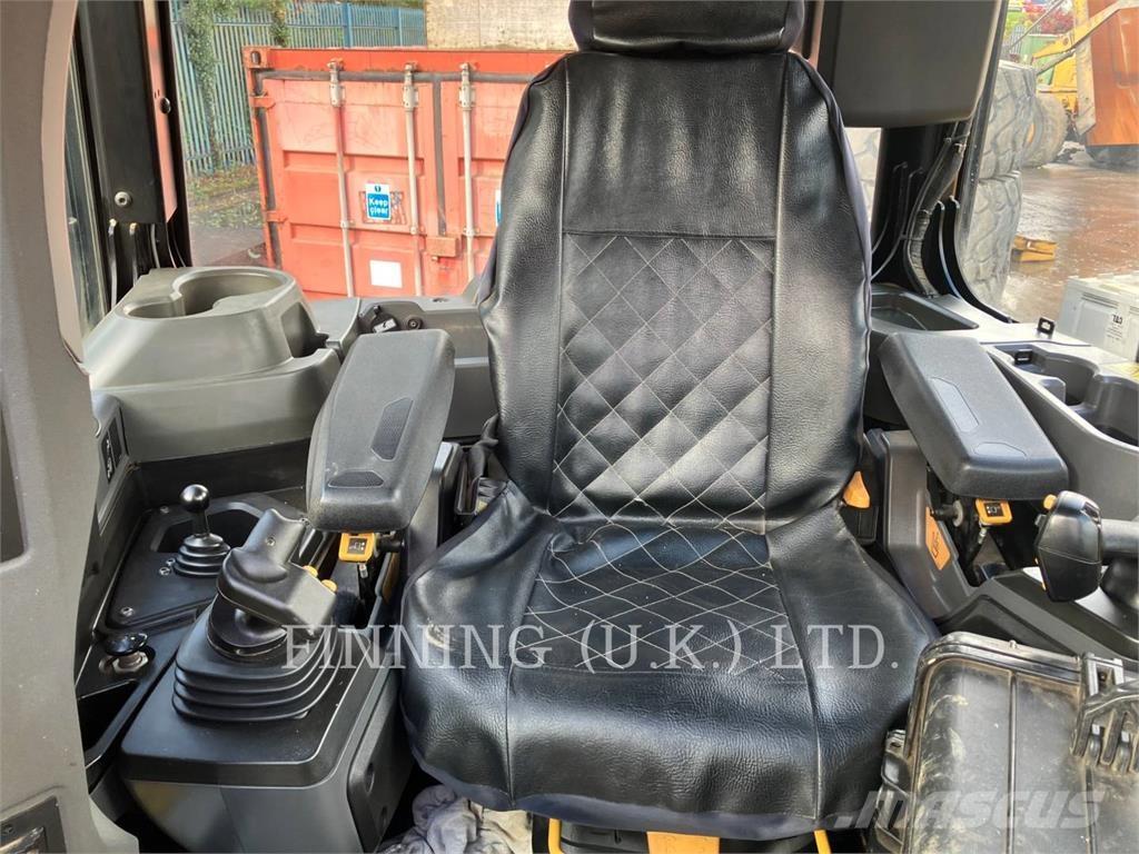 CAT D5-17 LGP Bulldozer på larvebånd