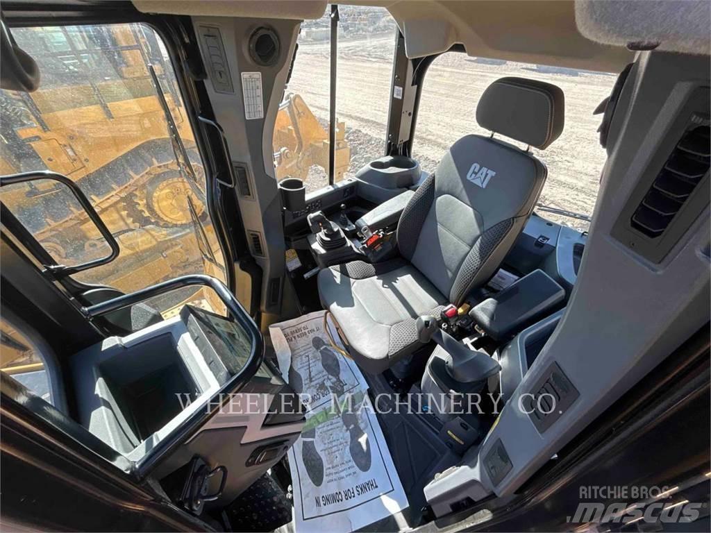 CAT D5-17 XL Bulldozer på larvebånd