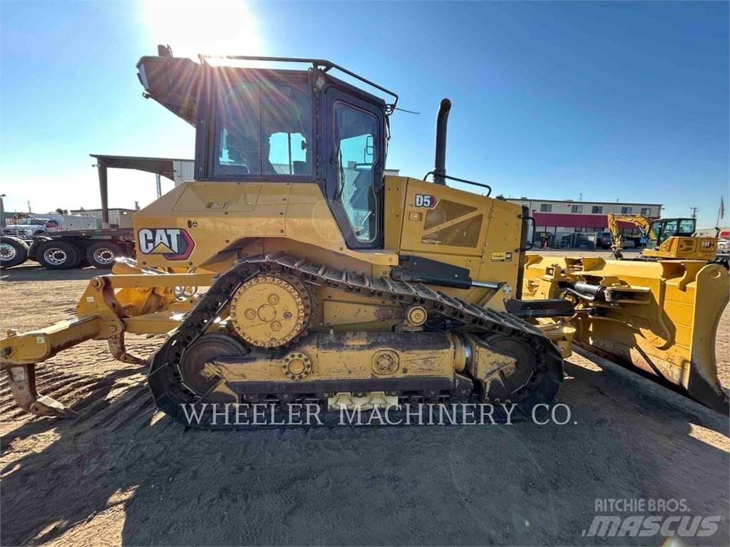 CAT D5-17 XL Bulldozer på larvebånd