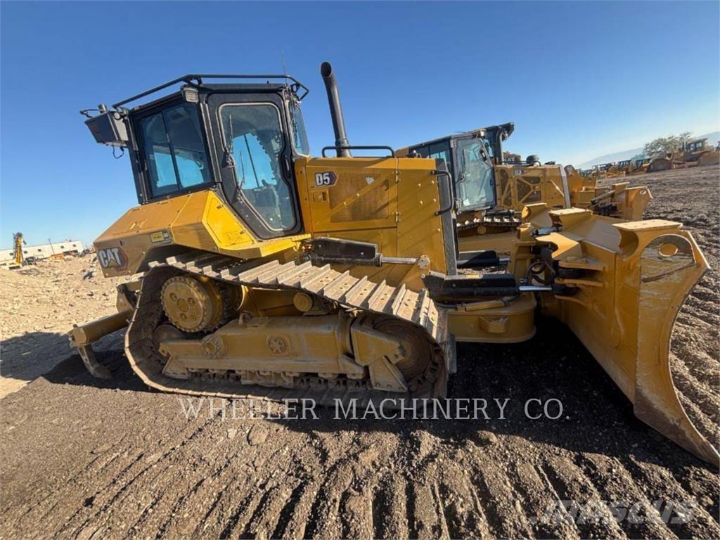 CAT D5-17 XL Bulldozer på larvebånd