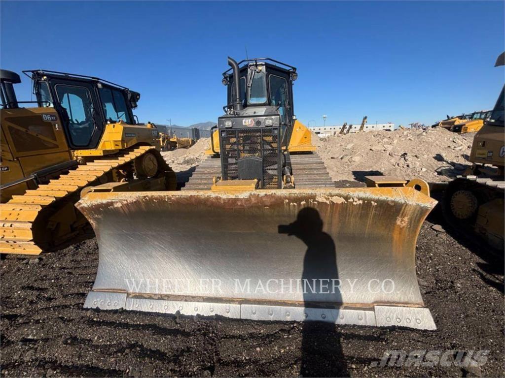 CAT D5-17 XL Bulldozer på larvebånd
