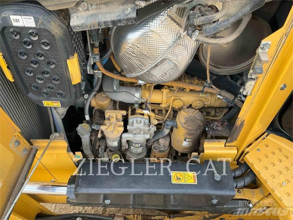 CAT D5-17LGP Bulldozer på larvebånd