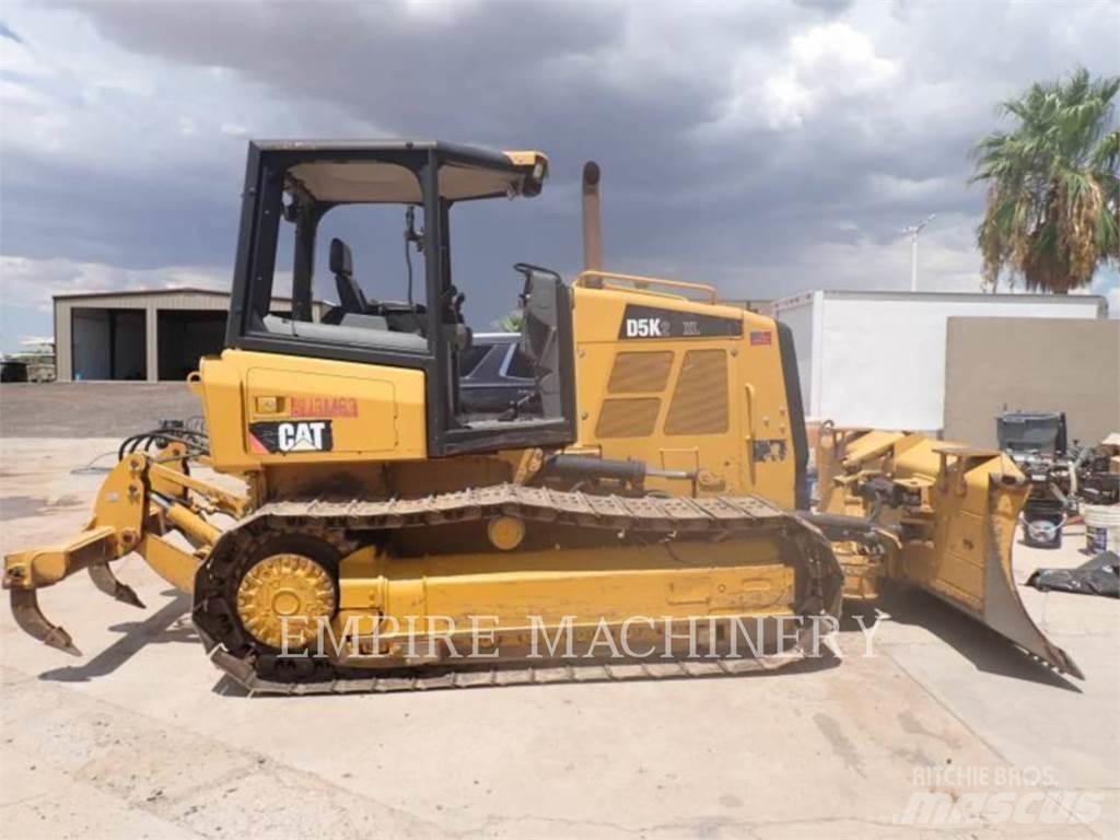 CAT D5K Bulldozer på larvebånd