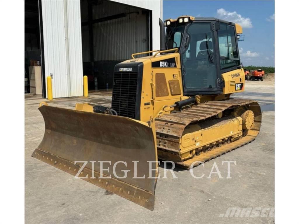 CAT D5K Bulldozer på larvebånd